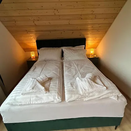 Alpesi faház Seoska Rapsodija *