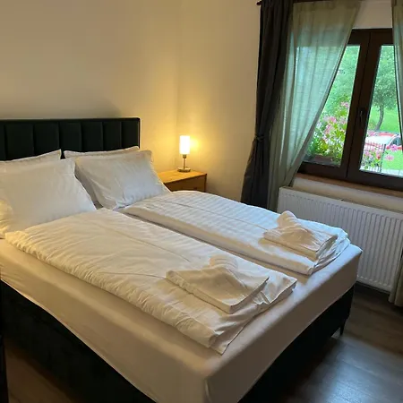 Alpesi faház Seoska Rapsodija