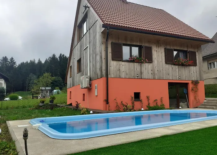 Seoska Rapsodija Horská chata Trsce